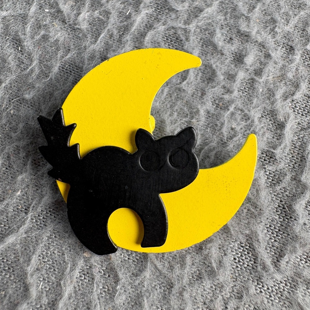 Vintage Halloween Bat Crescent Moon Pin Yellow Black Novelty Spooky Accessory